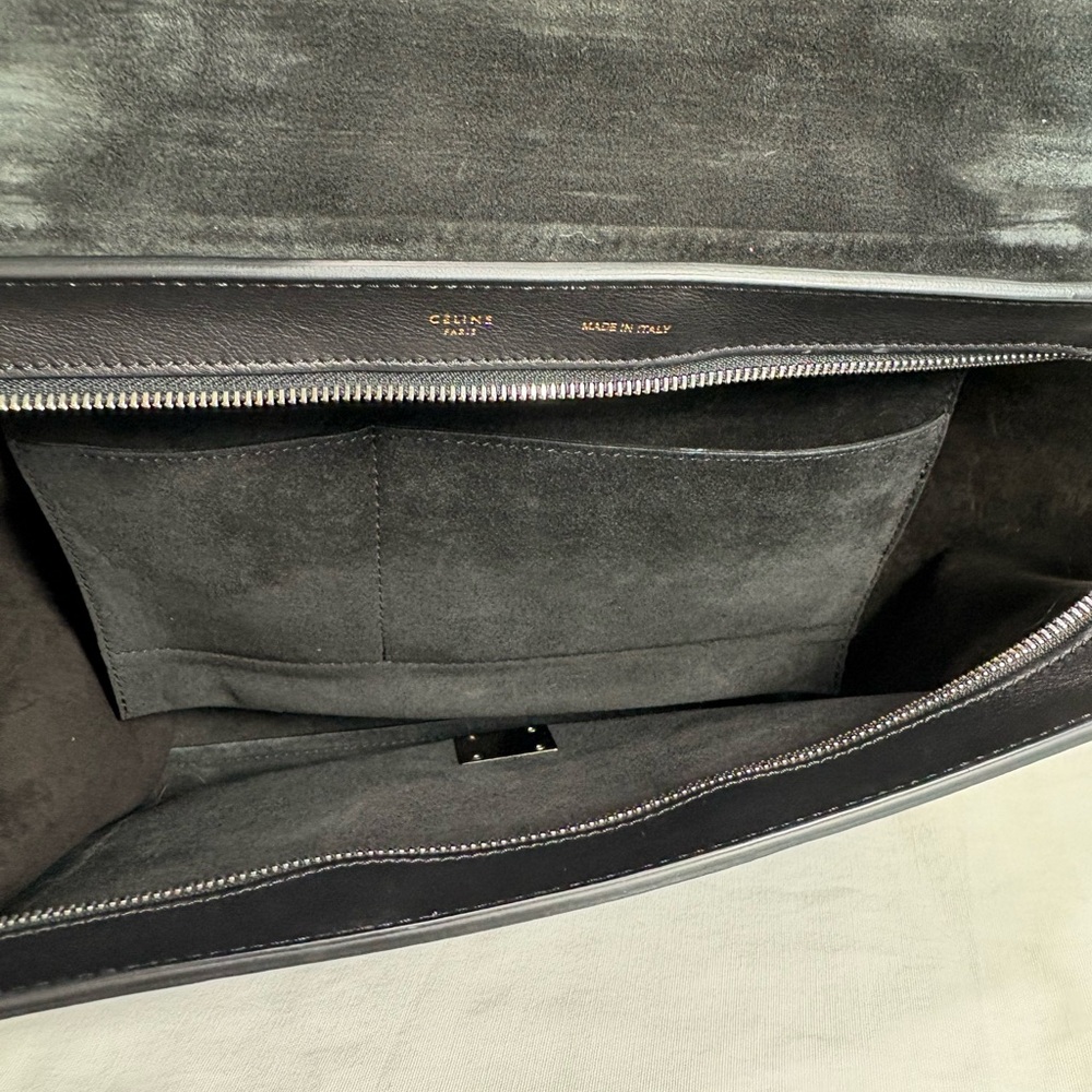 Authentic CELINE  Tri color trapeze bag LUGGAGE w duster, cards & certificate - Picture 13 of 16